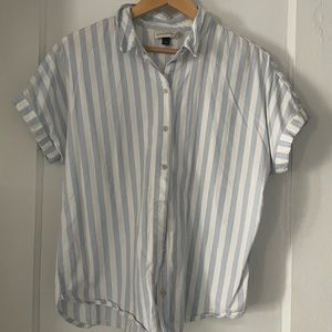 Universal Thread Button Down
